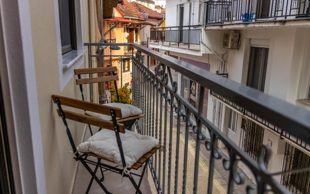 The Little Pigeon - Pink Apartment Ioannina Exterior photo